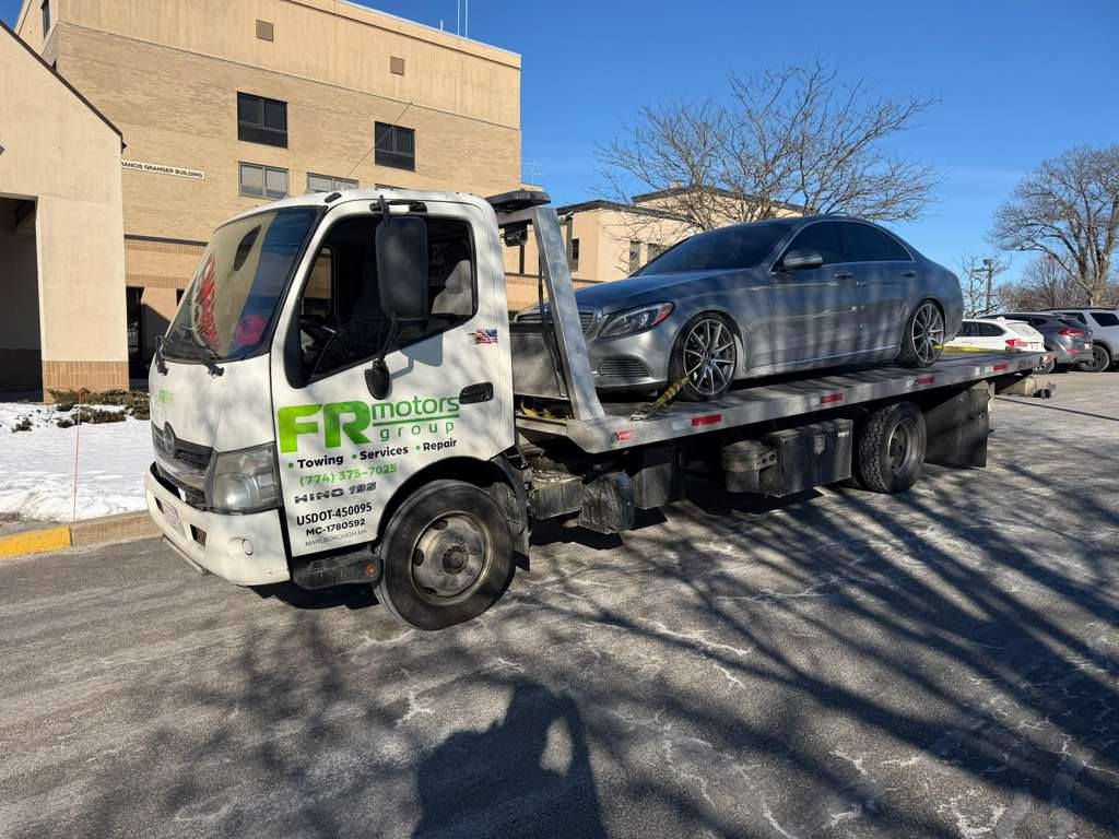 FR Towing Mercedes towing