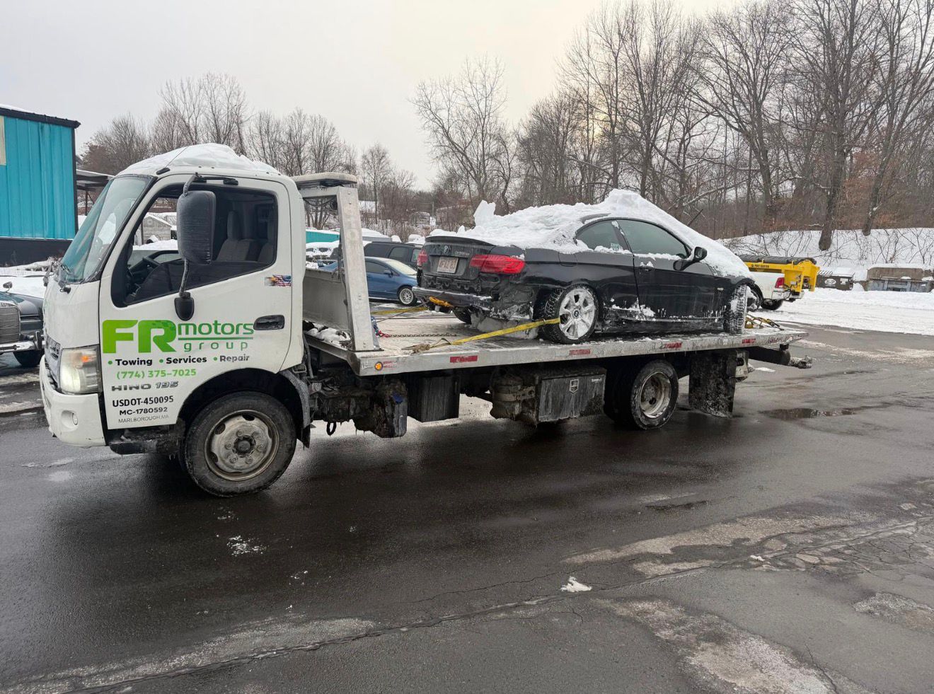 FR Towing damaged vehicle recovery
